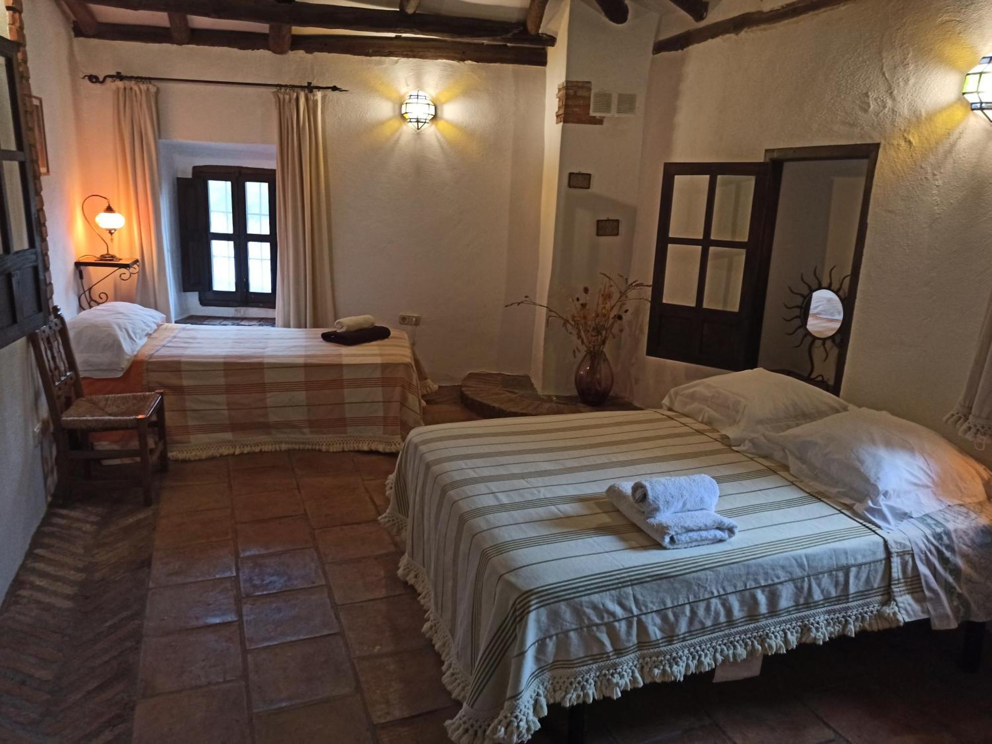 Hotel Rural Alqueria De Los Lentos Nigüelas Oda fotoğraf